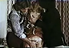 Czy filmy online za darmo erotyczne blondynki?