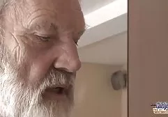 Andrea Młody mamuski filmy sex Gorący!